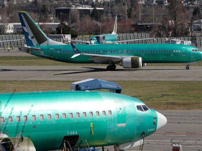Boeing po dvoch haváriách dočasne obmedzuje výrobu modelu 737 MAX