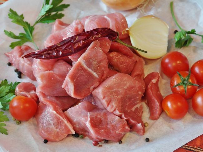 Bravčové mäso a výrobky z neho už čoskoro zdražejú aj v obchodoch