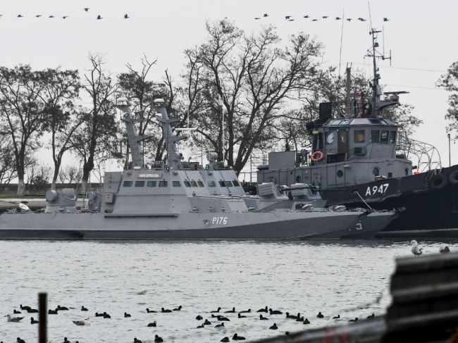 Moskovský súd predĺžil väzbu štyrom z 24 ukrajinských námorníkov