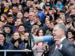 Porošenko pred voľbami zvolal svojich stúpencov na Majdan