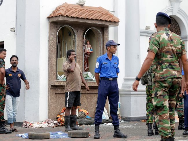 Svetoví lídri reagujú so zdesením na bombové útoky na Srí Lanke