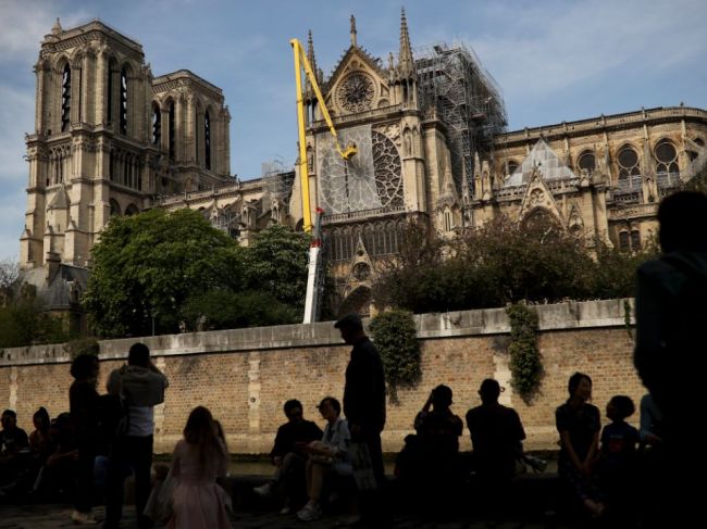 Srbsko prisľúbilo milión eur na obnovu Notre-Dame