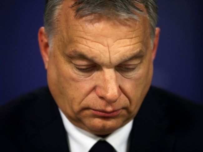 Orbánov Fidesz opustí Európsku ľudovú stranu