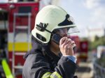 Bratislavskí hasiči zasahujú pri požiari rodinného domu