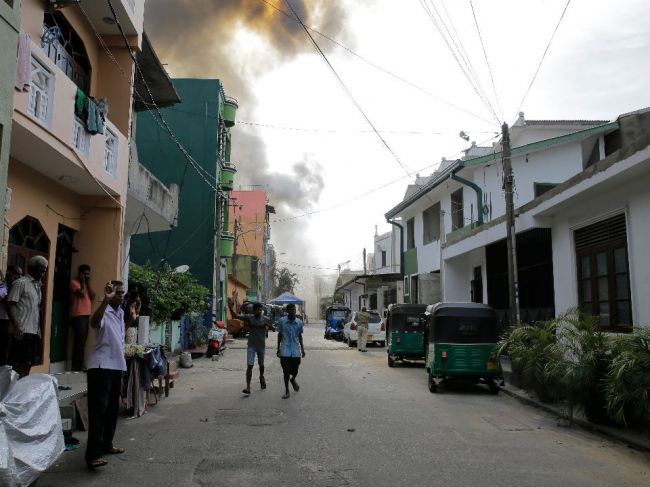 Pri útokoch na Srí Lanke boli za pomoci zahraničia použité bomby Satanova matka