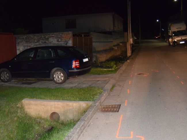 Po nehode v Gbeloch bojuje 27-ročný cudzinec o život