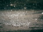 Meteorológovia opäť varujú pred silným dažďom. Ktorú časť Slovenska potrápi?