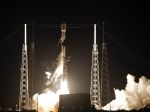 Spoločnosť SpaceX vypustila prvé satelity svojej internetovej siete