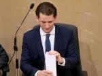 Rakúsky parlament vyslovil nedôveru vláde kancelára Kurza
