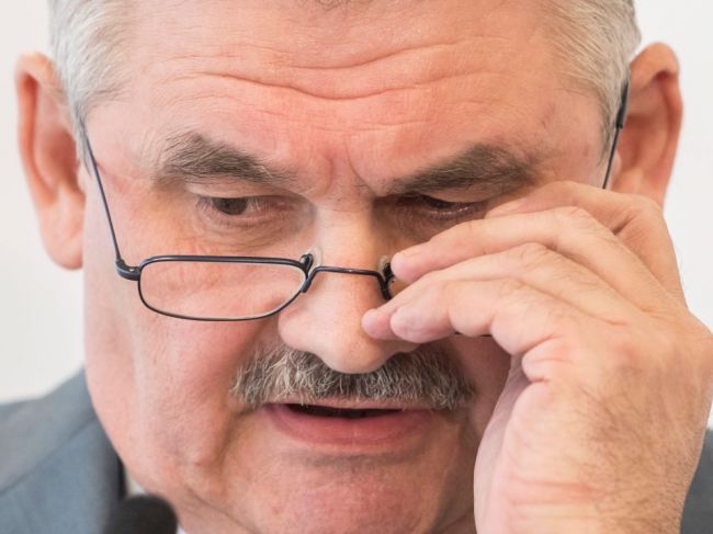 Ministerstvo práce poslalo kontrolu na ústredie práce pre kauzu sledovania novinárov