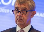 V lietadle, kde sedel Andrej Babiš, sa strieľalo