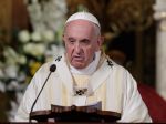 Pápež pokračuje v návšteve Rumunska omšou v katolíckej svätyni