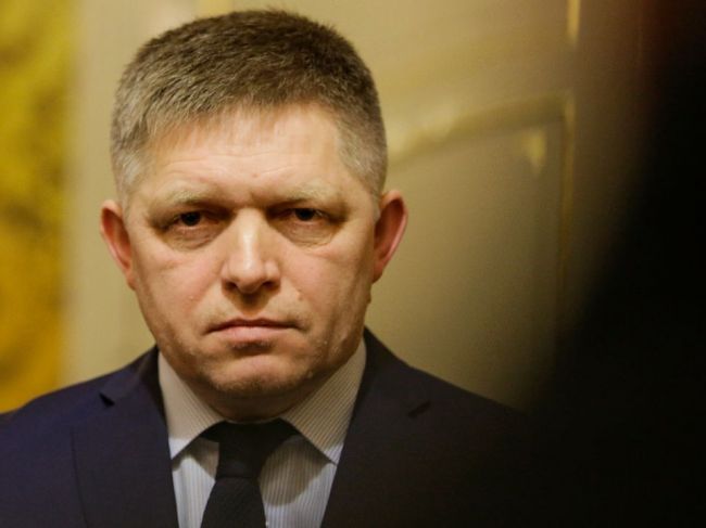Fico prezradil, či poslanci Smeru-SD budú voliť kandidátov na sudcov ÚS