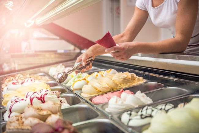Úrad verejného zdravotníctva:Kvalitu nebalenej zmrzliny prezradí farba,chuť a konzistencia