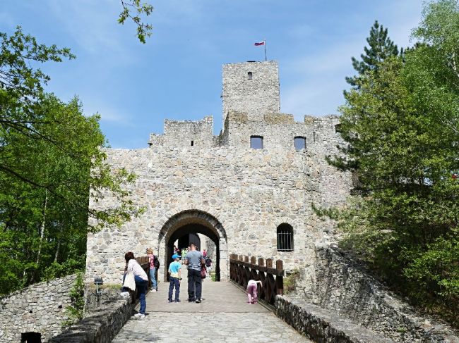 Nočné prehliadky hradu Strečno ponúknu návštevníkom rozprávku Srdce draka