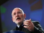 Timmermans je stále v hre o šéfa eurokomisie; hovorí sa o blokovacej menšine
