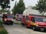 50 hasičov zasahuje na hydinovej farme
