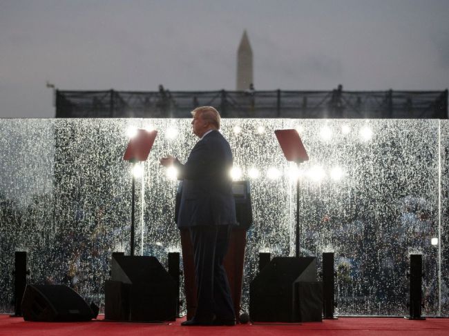 Trump na oslavách Dňa nezávislosti: Pre Ameriku nie je nič nemožné