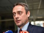 SaS obviňuje policajta NAKA z prepojení s údajne obžalovaným z daňových podvodov