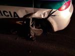 Vodič narazil do policajného auta, namerali mu takmer dve promile