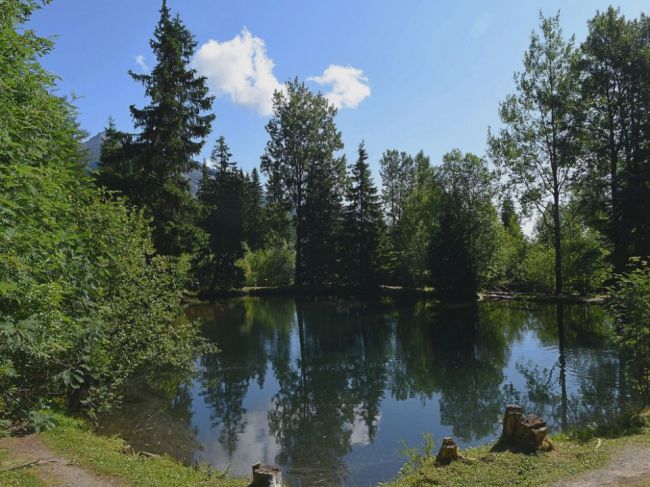 Na Štrbskom Plese stavajú novú atrakciu