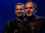 Vo veku 46 rokov zomrel spevák kapely Hex Peter Dudák