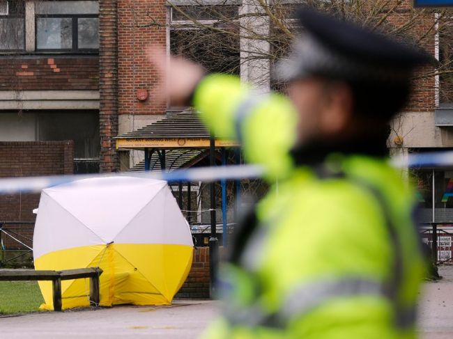Británia: Do styku s novičkom prišli pri otrave Skripaľovcov až dvaja policati