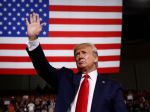 Trump na prvom mítingu po streľbách hovoril o zatváraní nebezpečných ľudí