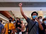 Hongkong: Polícia zabránila ďalšiemu protestu na medzinárodnom letisku