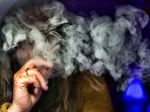 Newyorský guvernér chce zakázať príchute do elektronických cigariet