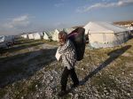 Tábor na ostrove Lesbos už nemôže prijať ďalších migrantov
