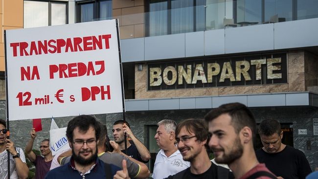Robert Fico už nebýva v komplexe Bonaparte, tvrdí Pellegrini