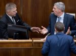Bugár: Ak Smer-SD navrhne tajnú voľbu kandidátov na ústavných sudcov,Most-Híd to nepodporí