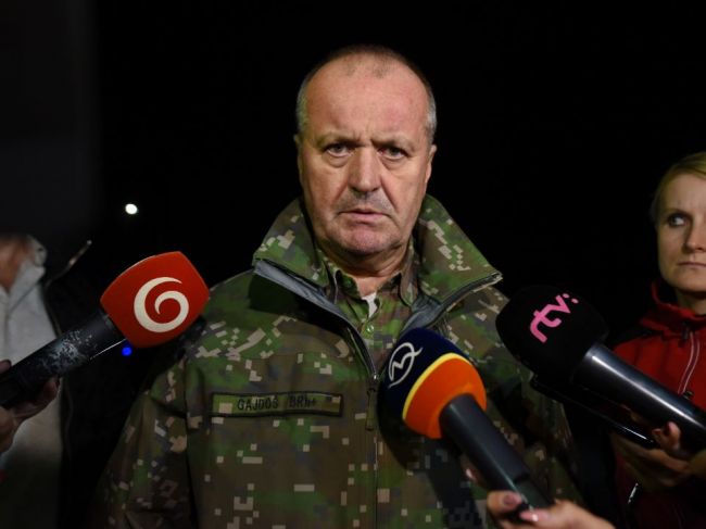 Gajdoš ocenil občanov, ktorí pomohli pilotovi havarovanej stíhačky