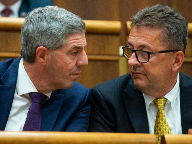 Bugár: Ak polícia potvrdí autenticitu komunikácie, Glváč svoj post neudrží