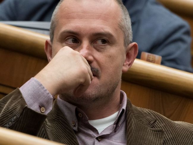 Predseda ĽSNS Marian Kotleba čelí ďalšej obžalobe
