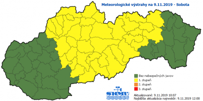 SHMÚ varuje pred dažďom na strednom Slovensku a časti východného Slovenska