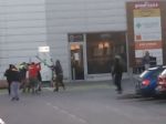 Video: Po hromadnej bitke v Malackách obvinili šesť mužov
