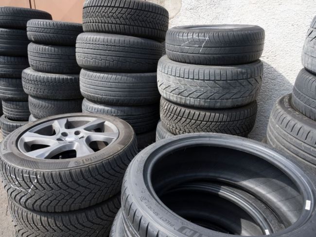 Inštitúcie EÚ majú politickú dohodu o novom označovaní európskych pneumatík