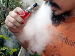 Úmrtia po fajčení e-cigariet hlásia už aj z Európy
