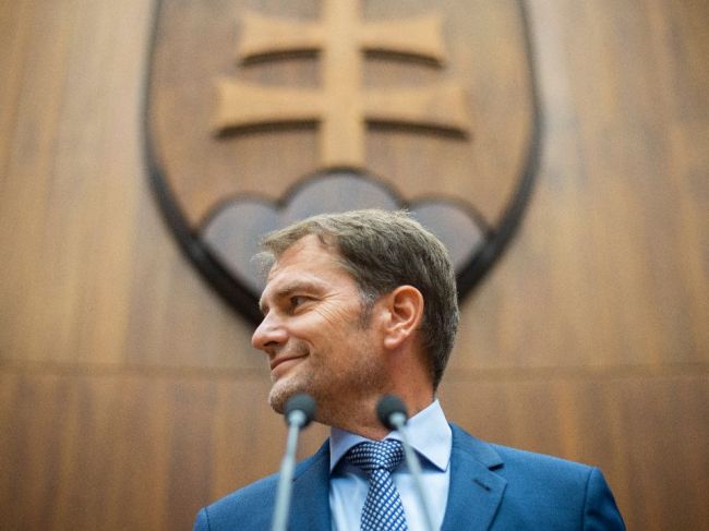 OĽaNO opäť navrhuje zníženie kvóra pri referende na 25 percent
