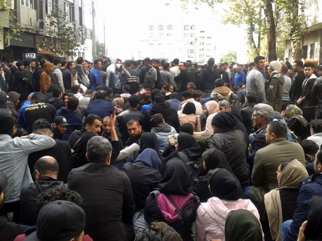 Biely dom odsúdil Irán za použitie "smrtiacej sily" voči protestujúcim