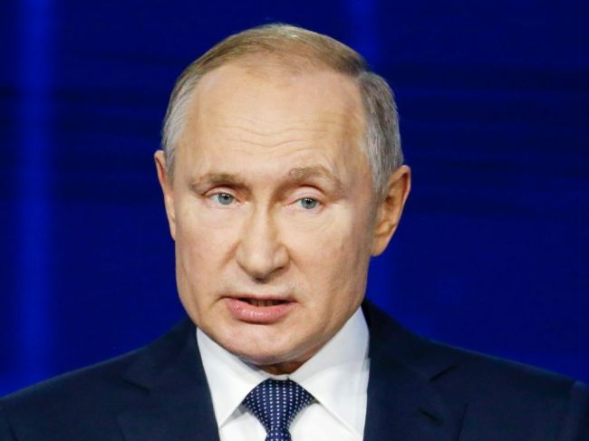 Putin nevylučuje odchod krajín východnej Európy z EÚ