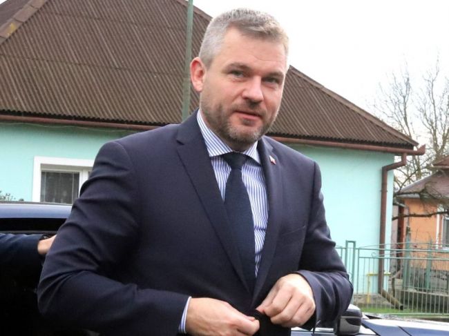 Pellegrini: Je na príslušných orgánoch, aby preverili aktivity Naďa
