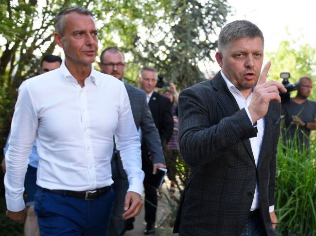 Kontakt medzi Marianom Kočnerom a Robertom Ficom neexistoval, tvrdí Raši