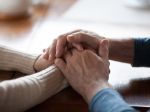 Pacienti s chronickými chorobami sa podľa psychologičky nemusia báť lásky