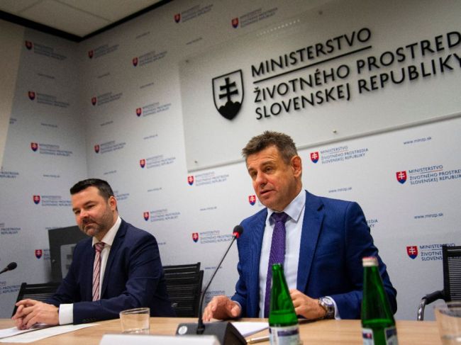 Minister životného prostredia spustil podporu budovania verejných kanalizácií a vodovodov