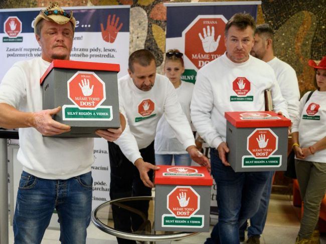 Na kandidátke Máme toho dosť! sú farmári, podnikatelia aj veterinár