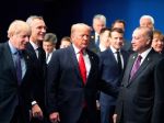 Trump sa popri summite NATO súkromne stretol s Erdoganom