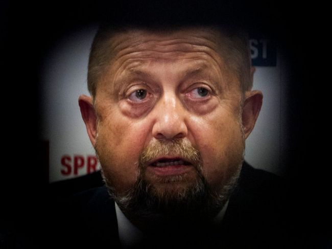 Štefanovi Harabinovi zanikne jeho funkcia sudcu na konci decembra